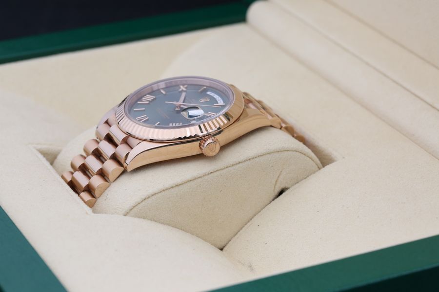 Rolex Day-Date 40 228235